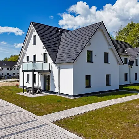 Rex Rugia Fewo15-7 Mit Schwimmbad Und Saunanutzung Im Ahoi-erlebnisbad Sellin Lobbe